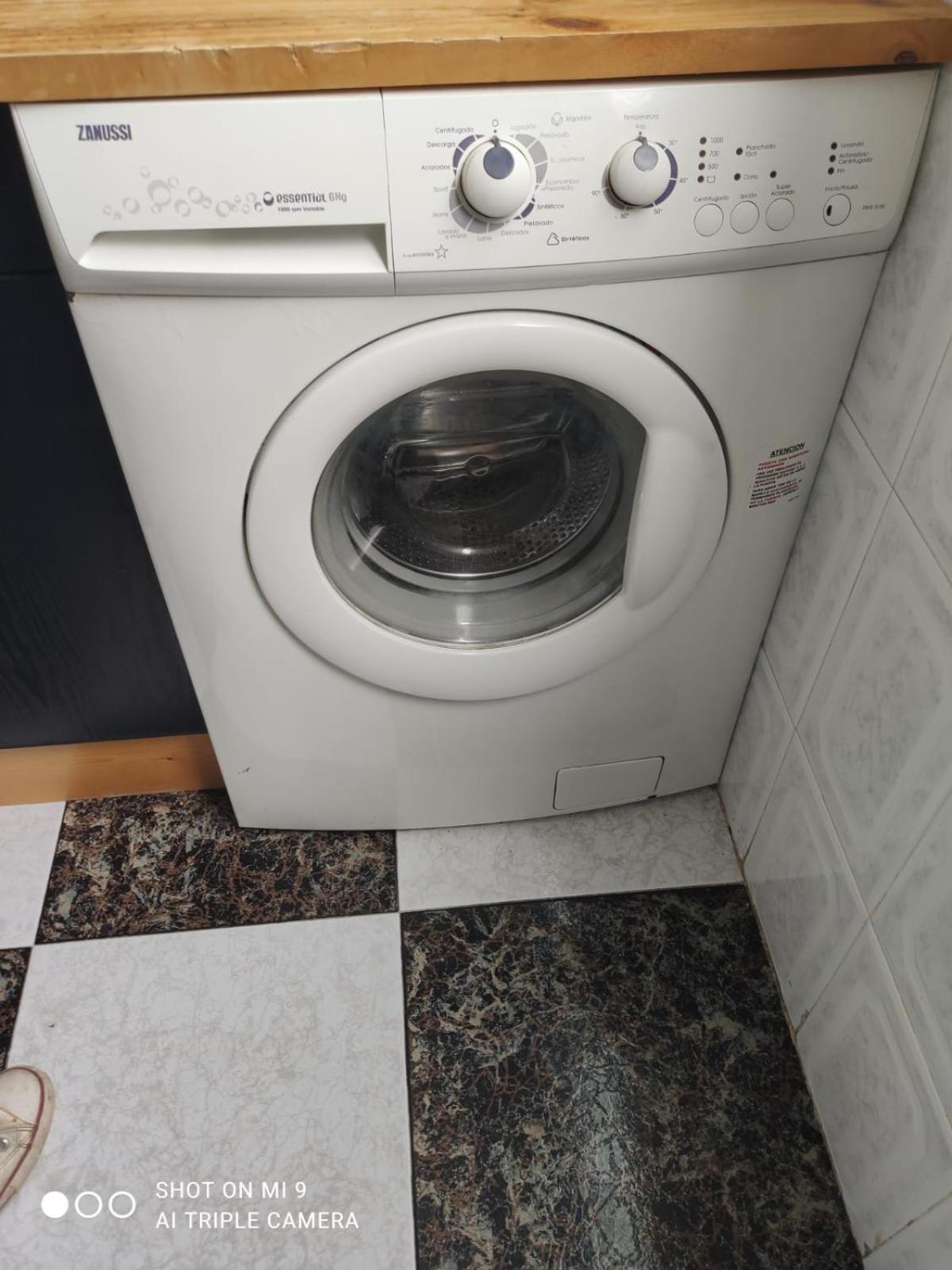 Habitacion 3 - 3 Planta Sin Ascensor En Piso Compartido No Es Piso Entero! Fuengirola Εξωτερικό φωτογραφία